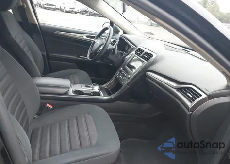 2017 Ford Fusion Se z USA, uszkodzony, nr VIN 3FA6P0HD5HR153892